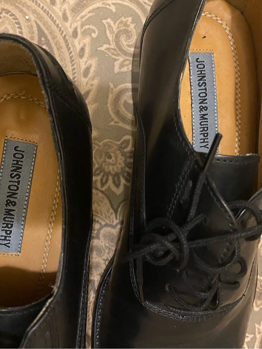 Johnston & Murphy Black Cap-Toe Derby Dress Shoes